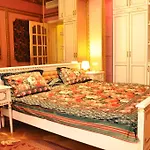 Апартаменты Cherkasets *